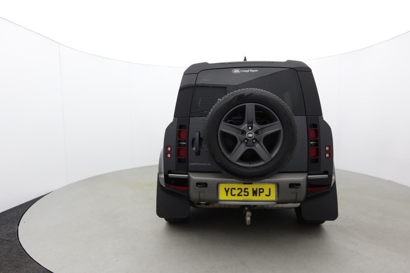 Used Land Rover Defender 2025 for sale - 77830037: Photo 6