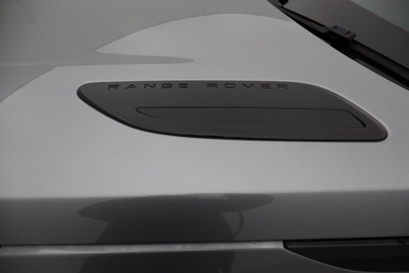 Used Land Rover Range Rover Velar 2023 for sale - 76981204: Photo 32
