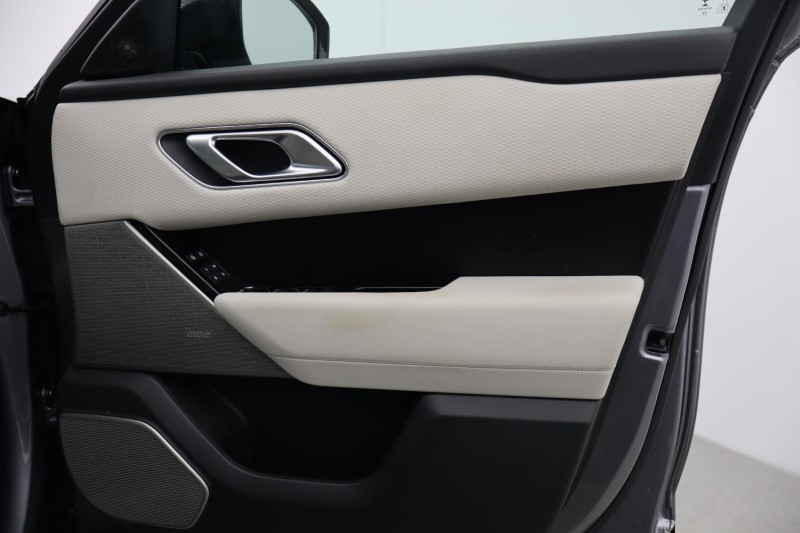 Used Land Rover Range Rover Velar 2023 for sale - 76981204: Photo 35