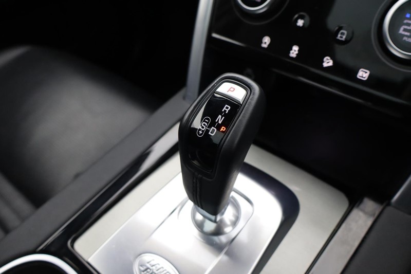 Used Land Rover Discovery Sport 2022 for sale - 76981936: Photo 13