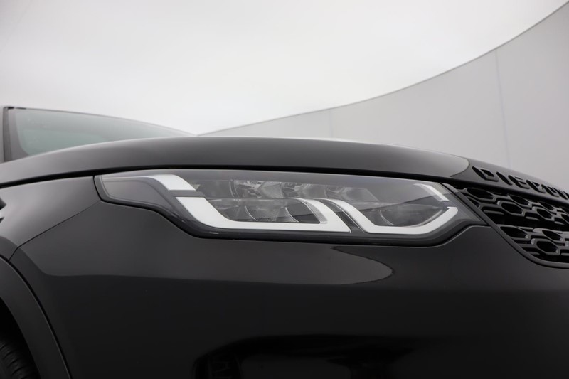 Used Land Rover Discovery Sport 2022 for sale - 76981936: Photo 17