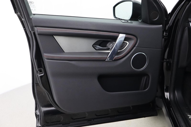 Used Land Rover Discovery Sport 2022 for sale - 76981936: Photo 29