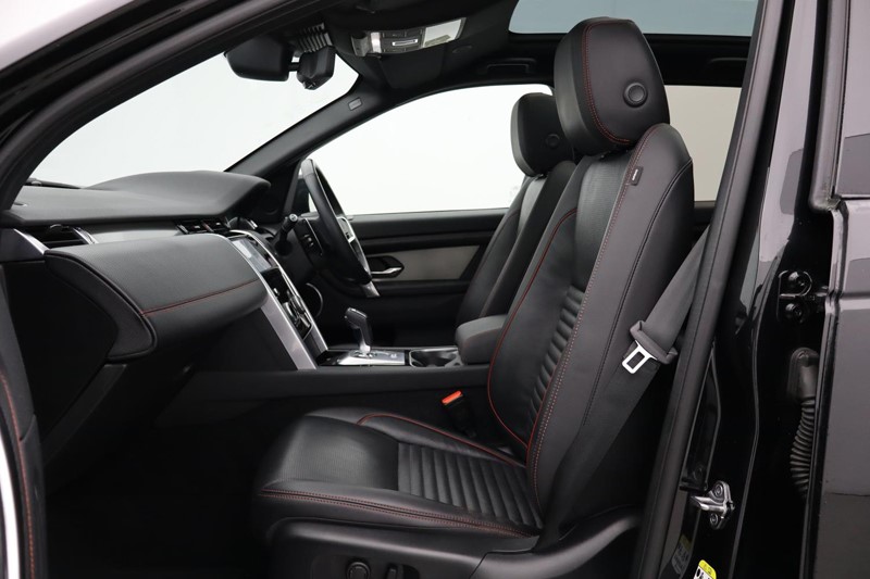 Used Land Rover Discovery Sport 2022 for sale - 76981936: Photo 3