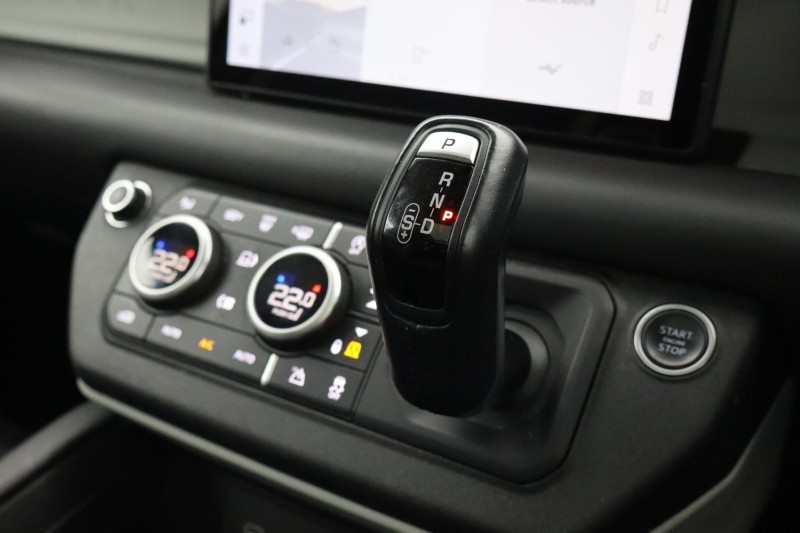 Used Land Rover Defender 2021 for sale - 77198362: Photo 13