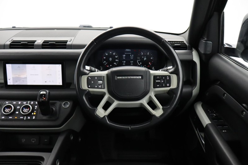 Used Land Rover Defender 2021 for sale - 77198362: Photo 15