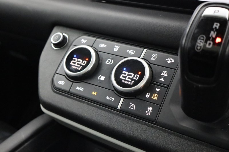 Used Land Rover Defender 2021 for sale - 77198362: Photo 34