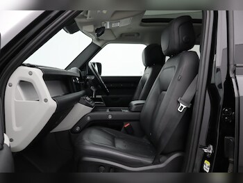 Used Land Rover Defender 2021 for sale - 77198362: Photo