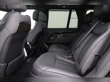 Used Land Rover Range Rover 2023 for sale - 76981596: Photo