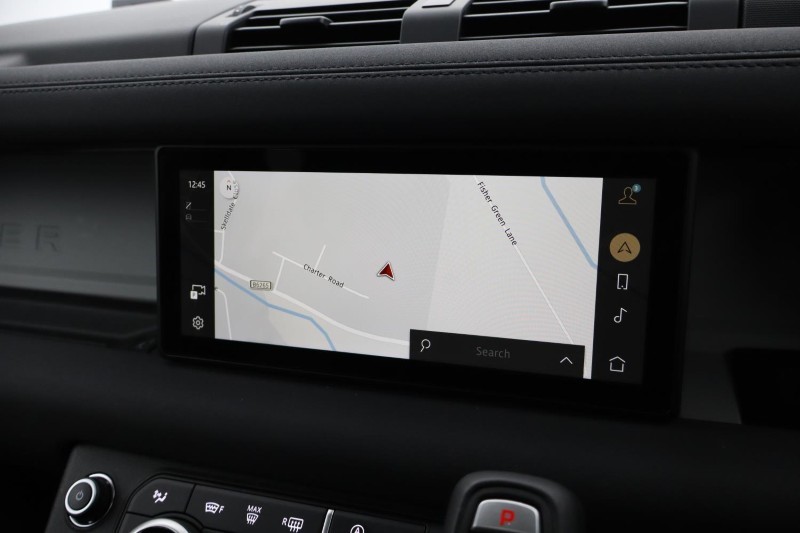 Used Land Rover Defender 2023 for sale - 76981753: Photo 11