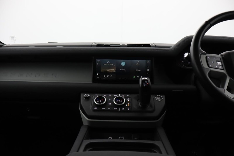 Used Land Rover Defender 2023 for sale - 76981753: Photo 14
