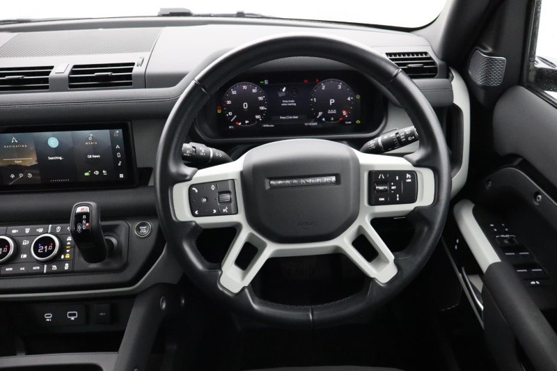Used Land Rover Defender 2023 for sale - 76981753: Photo 15