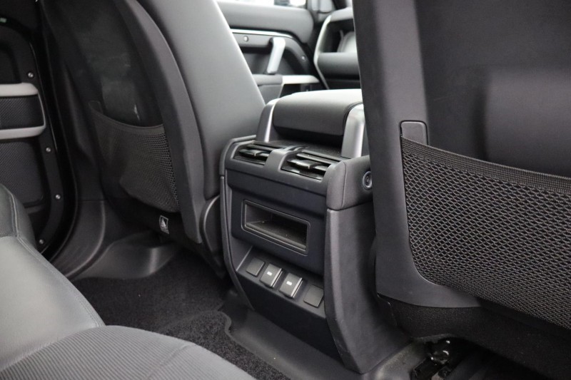 Used Land Rover Defender 2023 for sale - 76981753: Photo 18