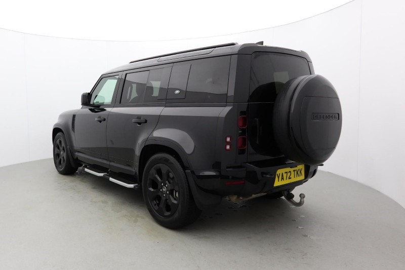 Used Land Rover Defender 2023 for sale - 76981753: Photo 2