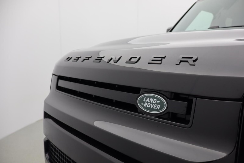 Used Land Rover Defender 2023 for sale - 76981753: Photo 31