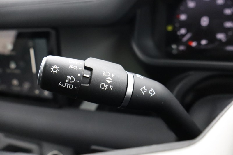 Used Land Rover Defender 2023 for sale - 76981753: Photo 48