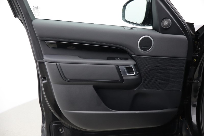 Used Land Rover Discovery 2022 for sale - 77336035: Photo 24