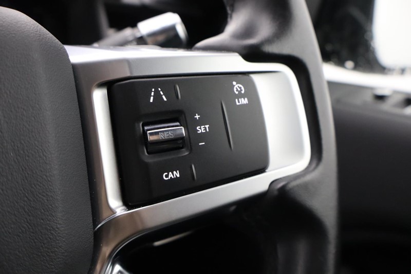 Used Land Rover Discovery 2022 for sale - 77336035: Photo 28