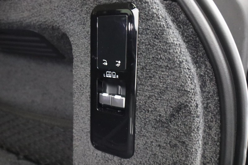 Used Land Rover Range Rover 2025 for sale - 76981782: Photo 24