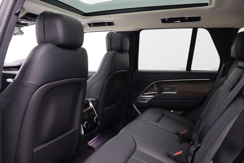 Used Land Rover Range Rover 2025 for sale - 76981782: Photo 4