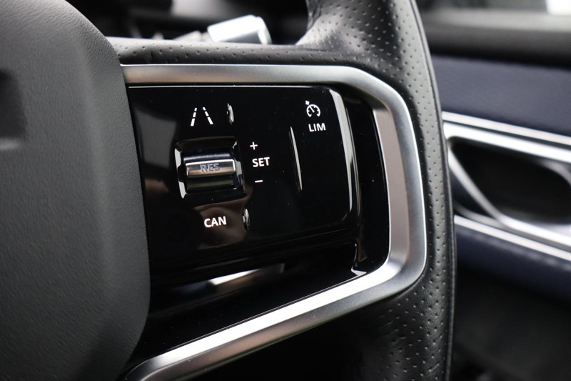 Used Land Rover Range Rover Velar 2021 for sale - 77225316: Photo 31