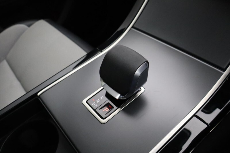 Used Land Rover Range Rover Velar 2024 for sale - 77679009: Photo 13