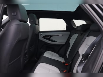 Used Land Rover Range Rover Evoque 2022 for sale - 79067221: Photo