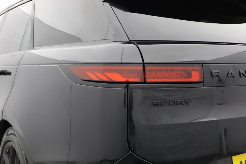 Used Land Rover Range Rover Sport 2024 for sale - 77248135: Photo 19