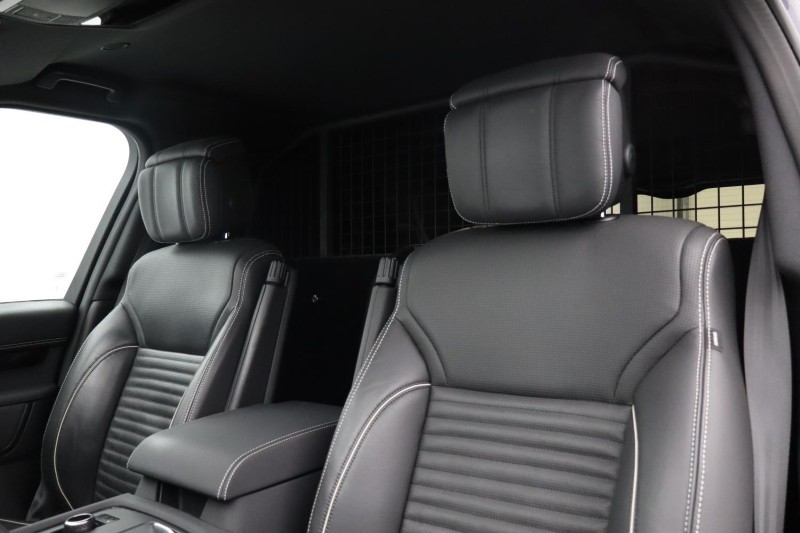 Used Land Rover Discovery 2022 for sale - 77044707: Photo 4