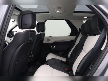 Used Land Rover Discovery 2025 for sale - 79045059: Photo