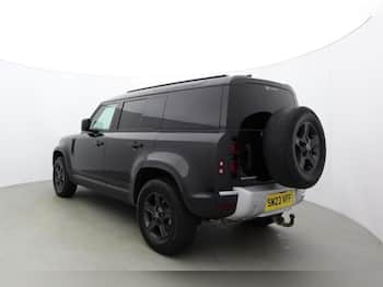Used Land Rover Defender 2023 for sale - 79720781: Photo