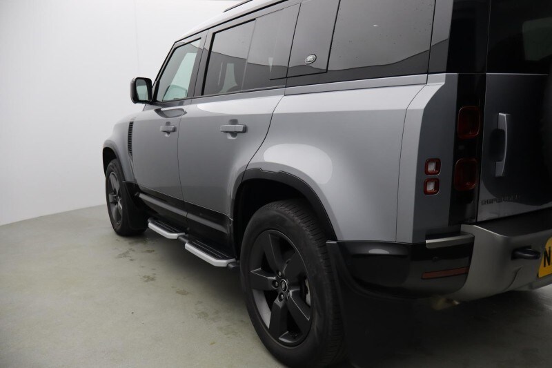 Used Land Rover Defender 2023 for sale - 77934572: Photo 29