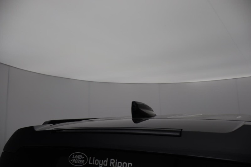 Used Land Rover Defender 2023 for sale - 77690975: Photo 23