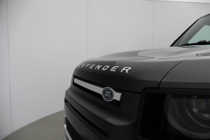 Used Land Rover Defender 2023 for sale - 77690975: Photo 31