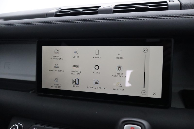 Used Land Rover Defender 2023 for sale - 77690975: Photo 50