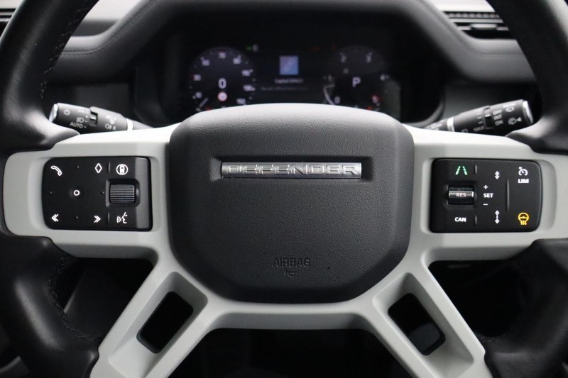 Used Land Rover Defender 2023 for sale - 77690975: Photo 54