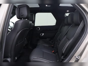 Used Land Rover Discovery 2022 for sale - 79487607: Photo