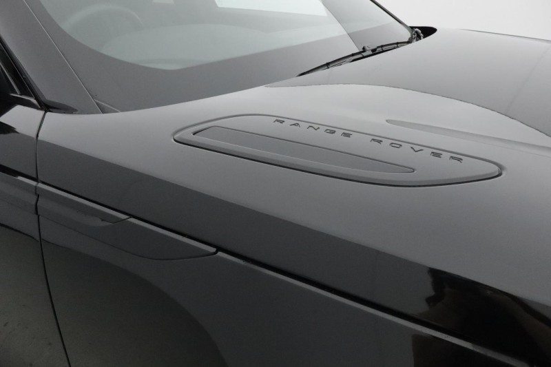 Used Land Rover Range Rover Velar 2024 for sale - 76981497: Photo 20