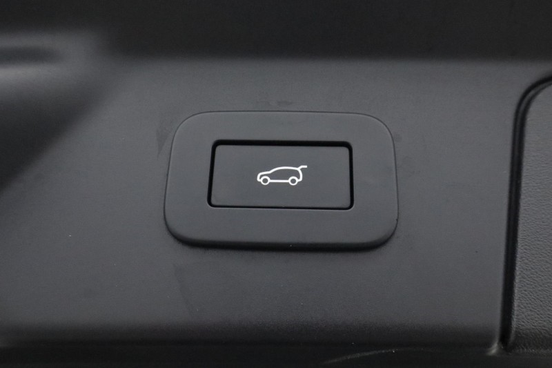 Used Land Rover Range Rover Velar 2024 for sale - 76981497: Photo 36