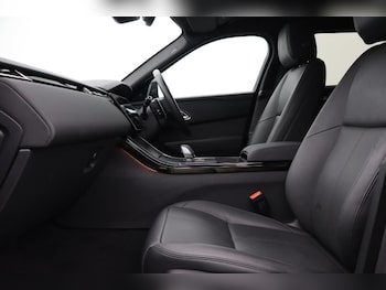 Used Land Rover Range Rover Velar 2024 for sale - 76981497: Photo