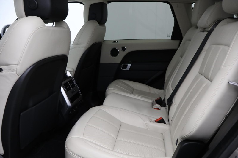 Used Land Rover Range Rover Sport 2021 for sale - 76982335: Photo 4