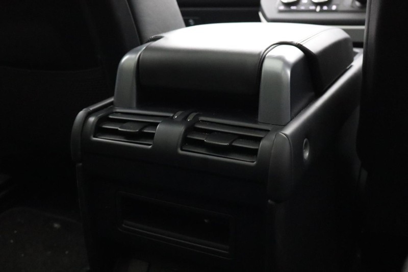 Used Land Rover Defender 2022 for sale - 77001334: Photo 18