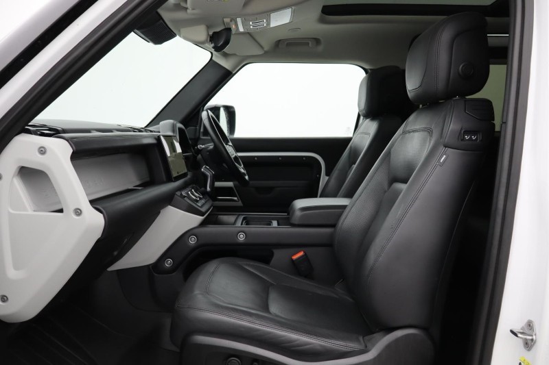 Used Land Rover Defender 2022 for sale - 77001334: Photo 3