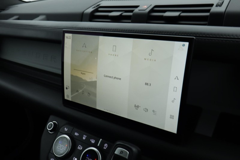 Used Land Rover Defender 2022 for sale - 77001334: Photo 37