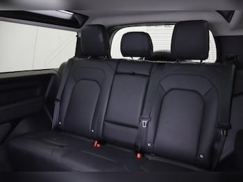 Used Land Rover Defender 2022 for sale - 77001334: Photo