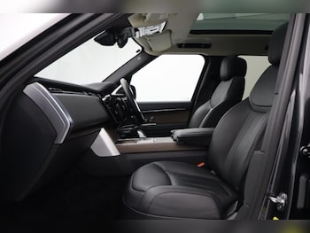 Used Land Rover Range Rover 2025 for sale - 78542674: Photo