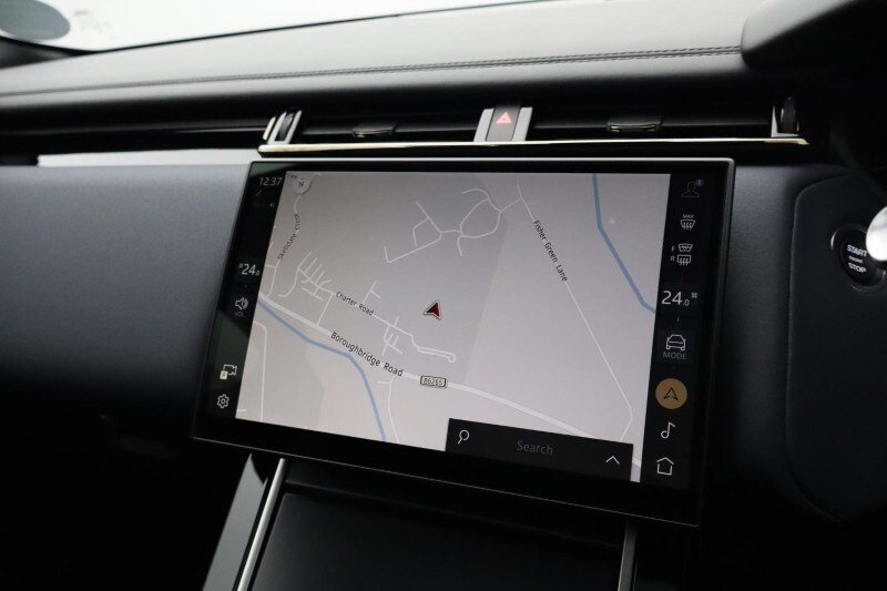 Used Land Rover Range Rover Velar 2025 for sale - 77890144: Photo 11