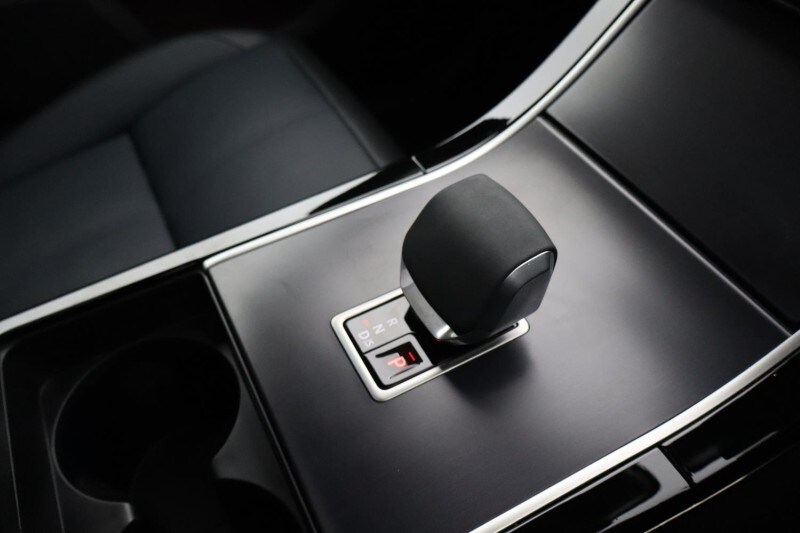 Used Land Rover Range Rover Velar 2025 for sale - 77890144: Photo 13