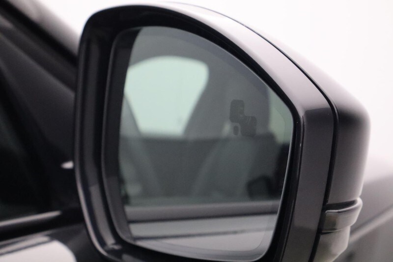 Used Land Rover Range Rover Velar 2025 for sale - 77890144: Photo 31