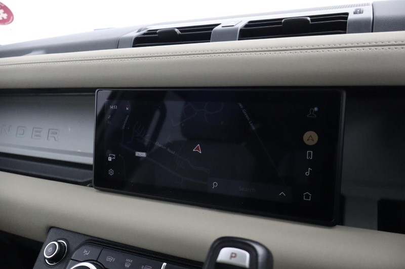 Used Land Rover Defender 2022 for sale - 77864726: Photo 11