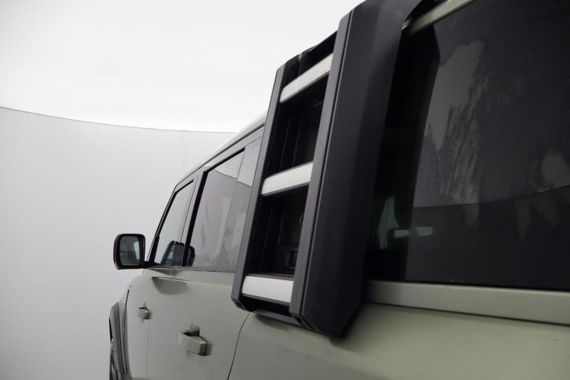 Used Land Rover Defender 2022 for sale - 77864726: Photo 24